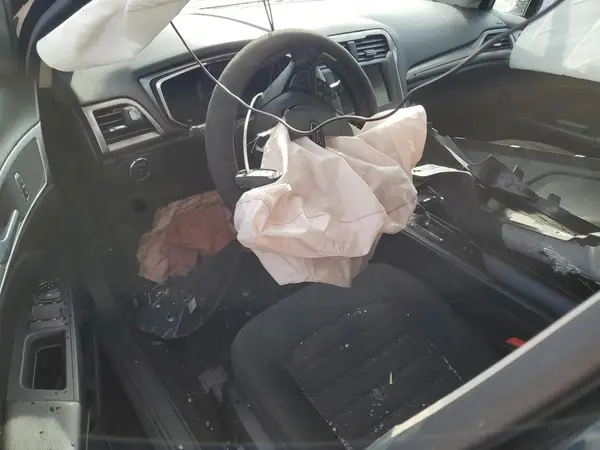 3FA6P0HD8LR186099 2020 FORD FUSION - Image 8