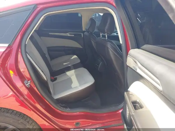 3FA6P0HD8LR188175 2020 FORD FUSION - Image 8