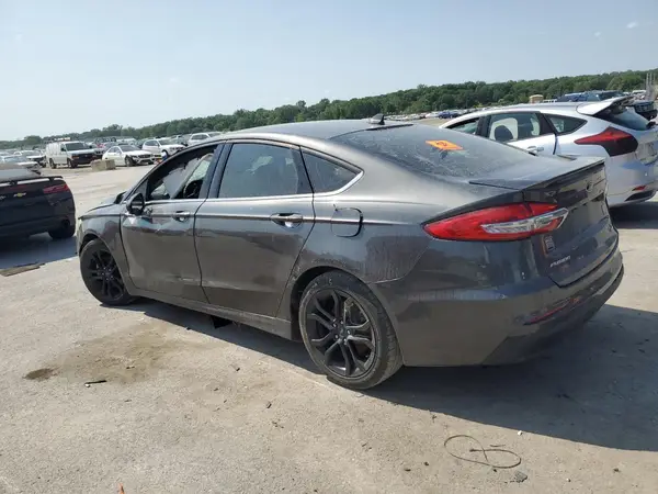 3FA6P0HD8LR188533 2020 FORD FUSION - Image 2