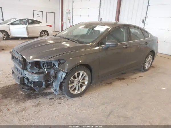 3FA6P0HD8LR219523 2020 FORD FUSION - Image 2