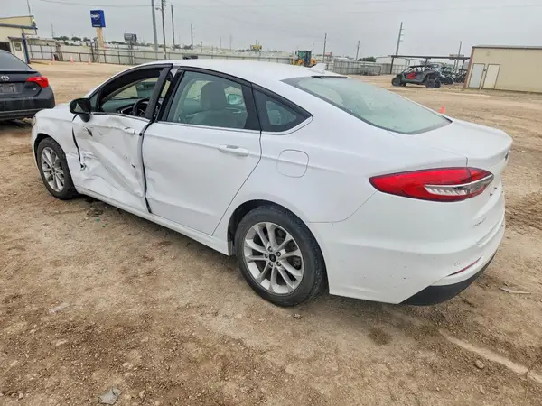 3FA6P0HD8LR220414 2020 FORD FUSION - Image 2