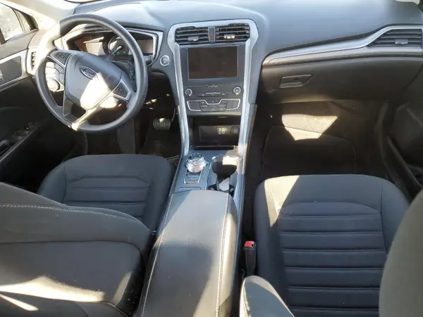 3FA6P0HD8LR225399 2020 FORD FUSION - Image 8