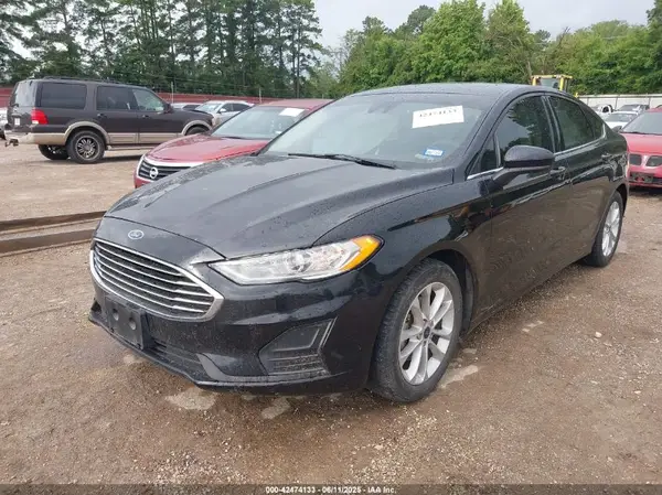 3FA6P0HD8LR225659 2020 FORD FUSION - Image 2