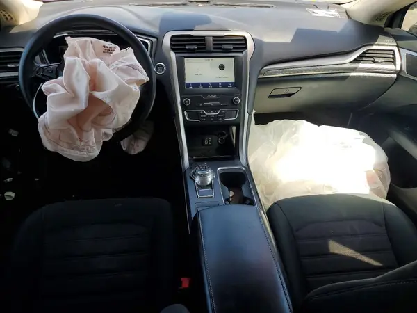 3FA6P0HD8LR246009 2020 FORD FUSION - Image 8