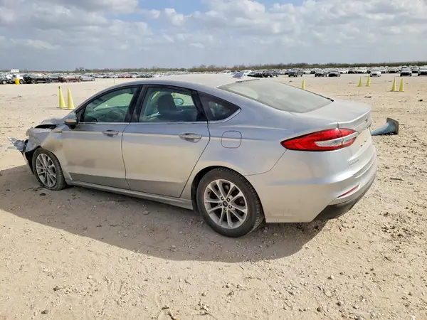 3FA6P0HD8LR247144 2020 FORD FUSION - Image 2