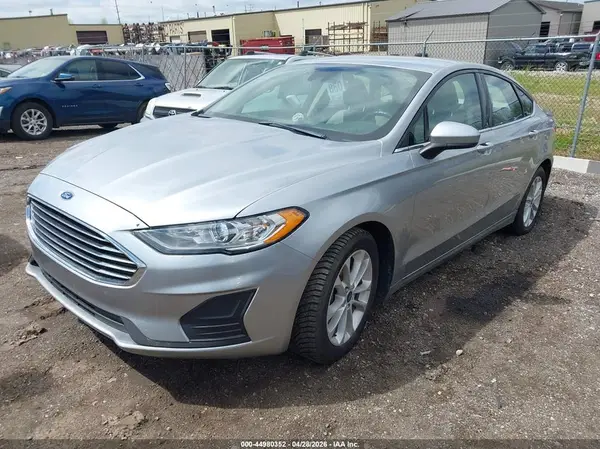 3FA6P0HD8LR250545 2020 FORD FUSION - Image 2
