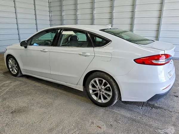 3FA6P0HD8LR251209 2020 FORD FUSION - Image 2