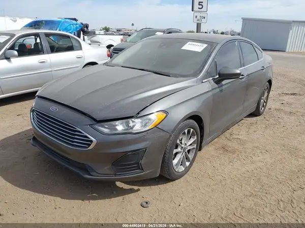 3FA6P0HD8LR255910 2020 FORD FUSION - Image 2