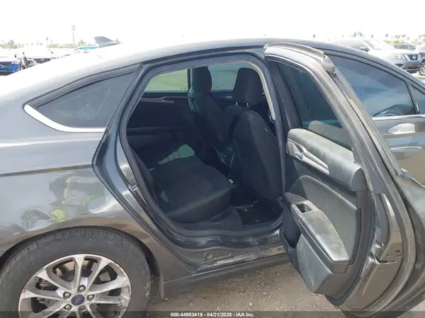3FA6P0HD8LR255910 2020 FORD FUSION - Image 8
