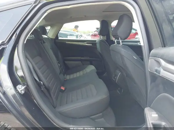 3FA6P0HD8LR256216 2020 FORD FUSION - Image 8
