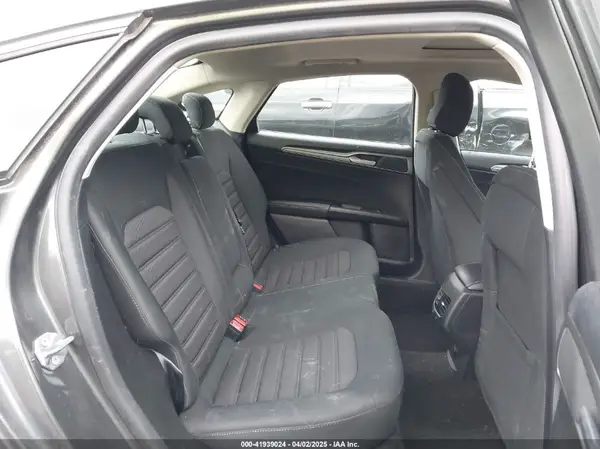 3FA6P0HD8LR257138 2020 FORD FUSION - Image 8