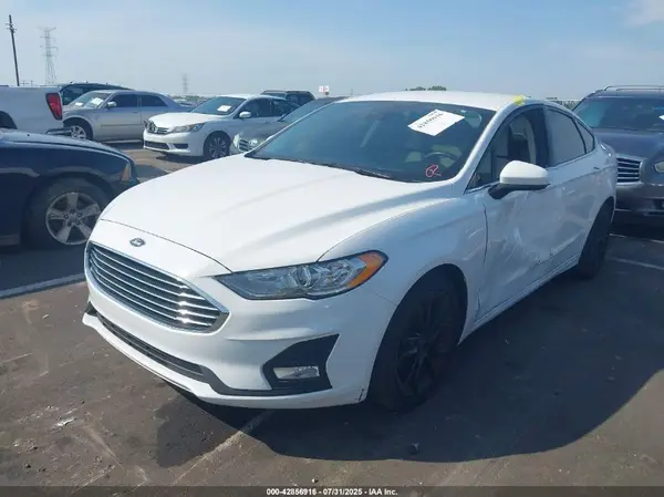 3FA6P0HD8LR260685 2020 FORD FUSION - Image 2