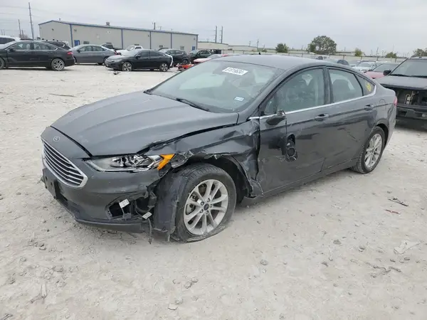 3FA6P0HD8LR261643 2020 FORD FUSION - Image 1