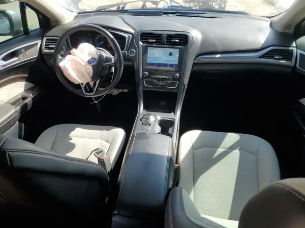 3FA6P0HD8LR263134 2020 FORD FUSION - Image 8