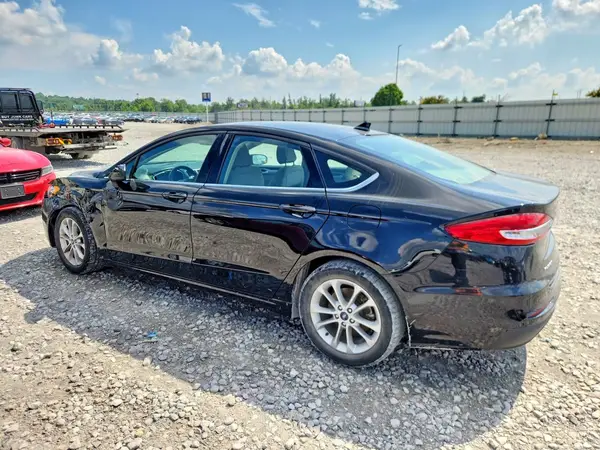 3FA6P0HD8LR264719 2020 FORD FUSION - Image 2