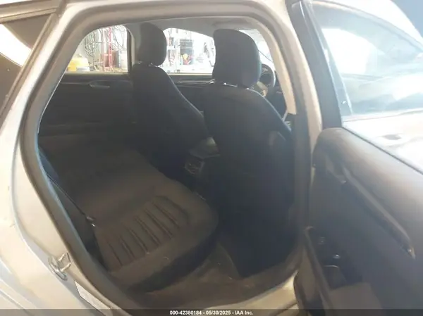 3FA6P0HD9GR119162 2016 FORD FUSION - Image 8