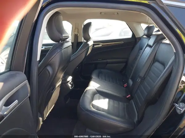 3FA6P0HD9GR151562 2016 FORD FUSION - Image 8