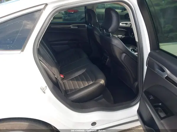 3FA6P0HD9GR260572 2016 FORD FUSION - Image 8