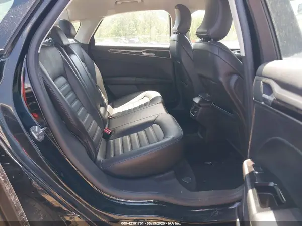3FA6P0HD9GR272138 2016 FORD FUSION - Image 8