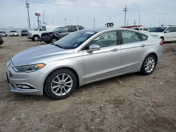 3FA6P0HD9HR114366 2017 FORD FUSION - Image 1