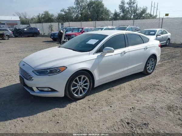 3FA6P0HD9HR132642 2017 FORD FUSION - Image 2