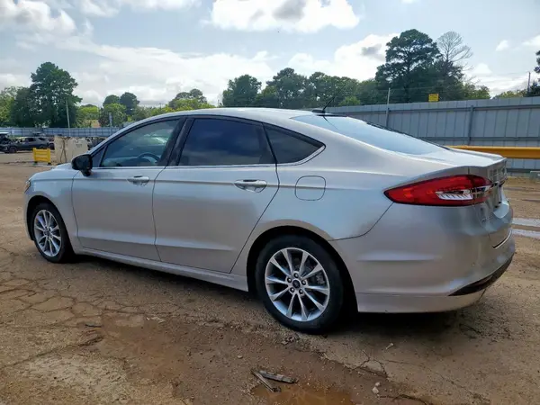3FA6P0HD9HR145486 2017 FORD FUSION - Image 2