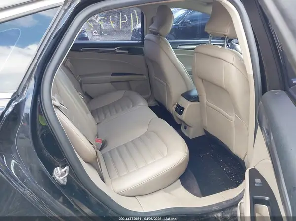 3FA6P0HD9HR166600 2017 FORD FUSION - Image 8