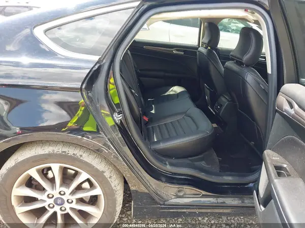 3FA6P0HD9HR178374 2017 FORD FUSION - Image 8