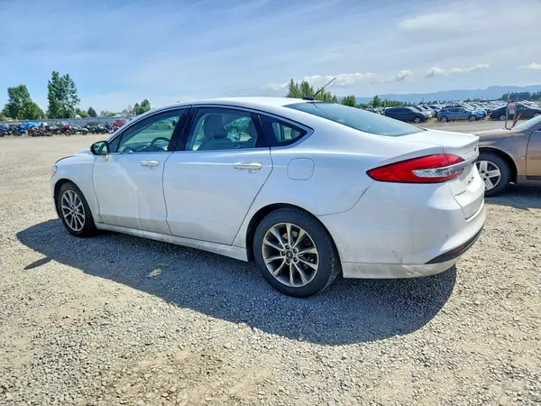 3FA6P0HD9HR186328 2017 FORD FUSION - Image 2