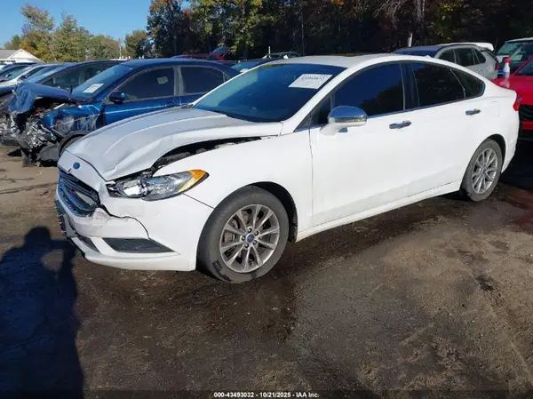 3FA6P0HD9HR188693 2017 FORD FUSION - Image 2