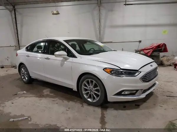 3FA6P0HD9HR218789 2017 FORD FUSION - Image 1
