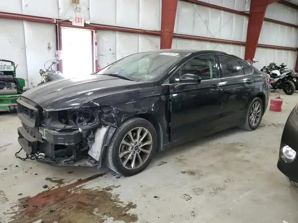 3FA6P0HD9HR219487 2017 FORD FUSION - Image 1