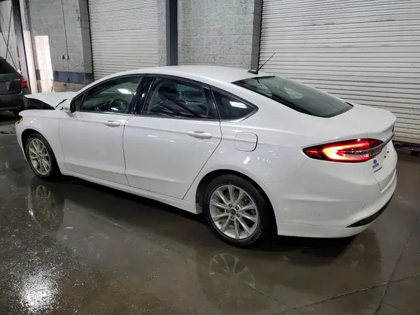 3FA6P0HD9HR241991 2017 FORD FUSION - Image 2