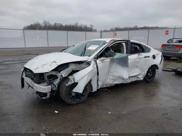 3FA6P0HD9HR249153 2017 FORD FUSION - Image 2