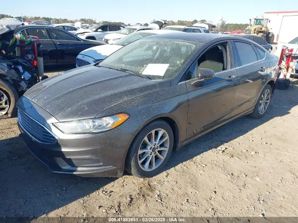 3FA6P0HD9HR249735 2017 FORD FUSION - Image 2