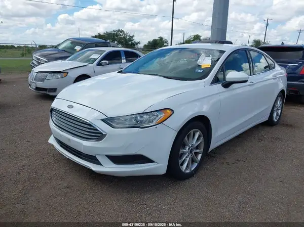3FA6P0HD9HR269886 2017 FORD FUSION - Image 2