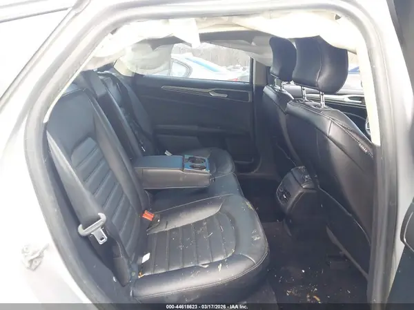 3FA6P0HD9HR270925 2017 FORD FUSION - Image 8