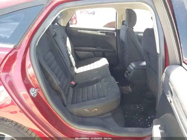 3FA6P0HD9HR273842 2017 FORD FUSION - Image 8