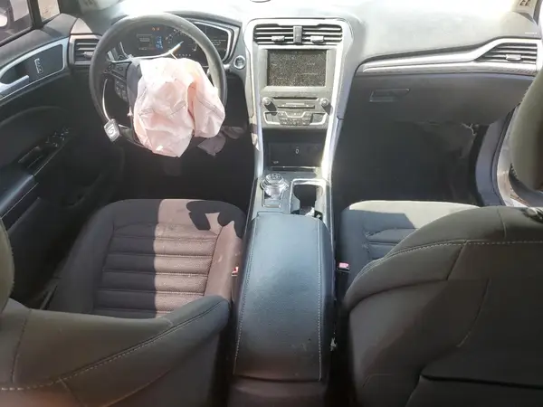 3FA6P0HD9HR275882 2017 FORD FUSION - Image 8