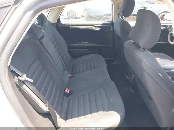 3FA6P0HD9HR293427 2017 FORD FUSION - Image 8