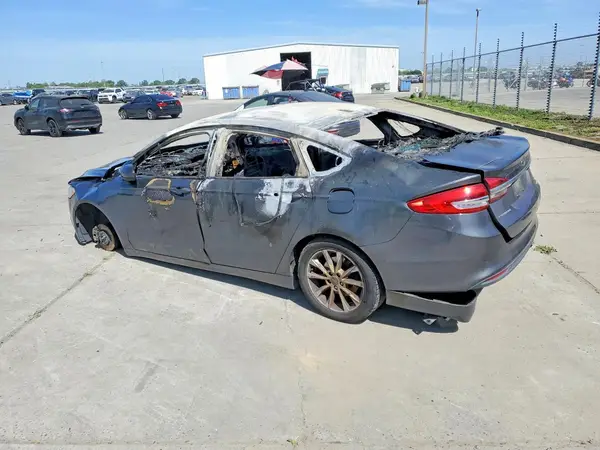 3FA6P0HD9HR299809 2017 FORD FUSION - Image 2