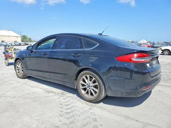 3FA6P0HD9HR311988 2017 FORD FUSION - Image 2
