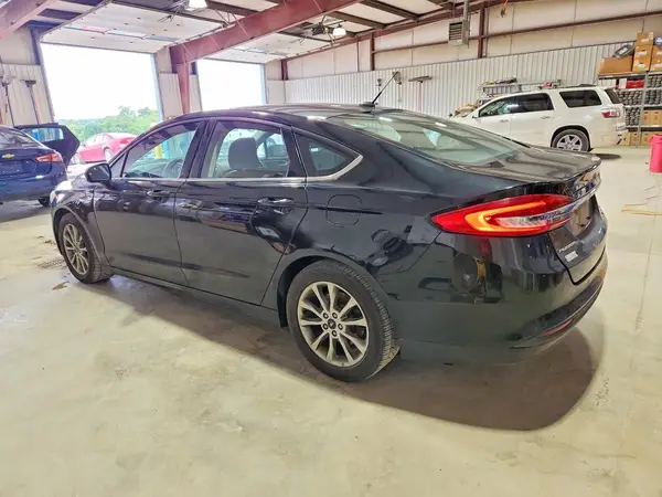3FA6P0HD9HR333232 2017 FORD FUSION - Image 2