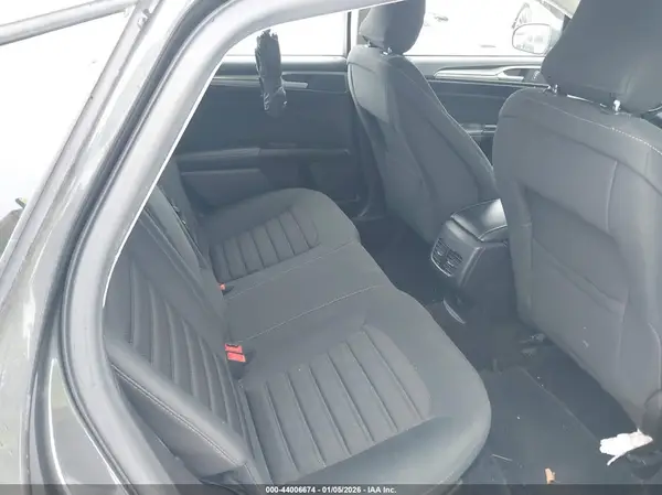 3FA6P0HD9HR338219 2017 FORD FUSION - Image 8