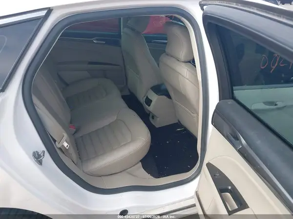 3FA6P0HD9HR349186 2017 FORD FUSION - Image 8