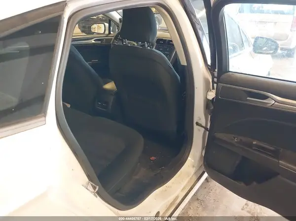 3FA6P0HD9HR353822 2017 FORD FUSION - Image 8
