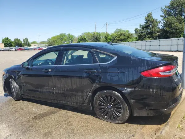 3FA6P0HD9HR367381 2017 FORD FUSION - Image 2