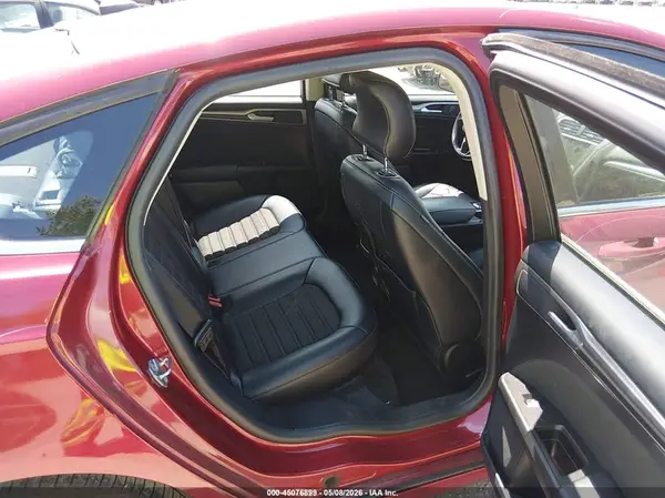 3FA6P0HD9HR391082 2017 FORD FUSION - Image 8