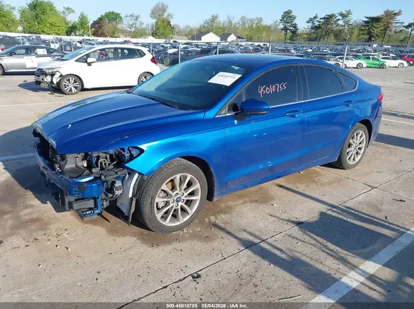 3FA6P0HD9HR402503 2017 FORD FUSION - Image 2