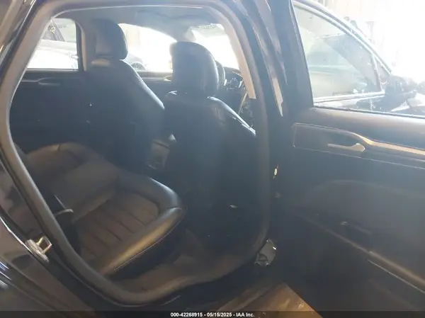 3FA6P0HD9HR405806 2017 FORD FUSION - Image 8